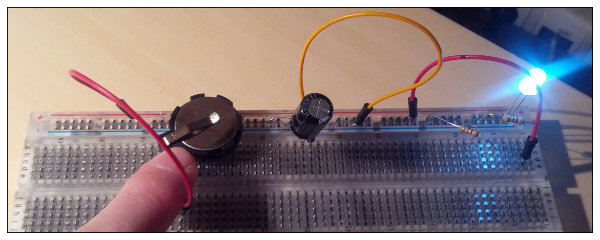 LED capacitor circuit